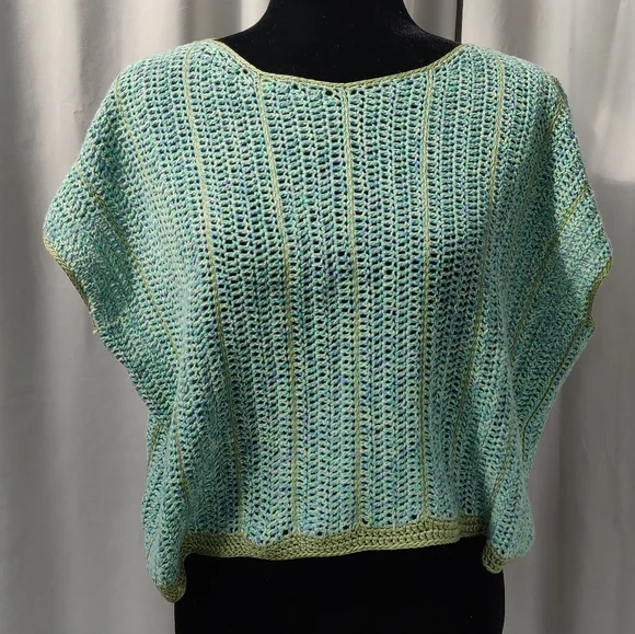 Hand Made Oversized Crop Top - Picture 1 of 6